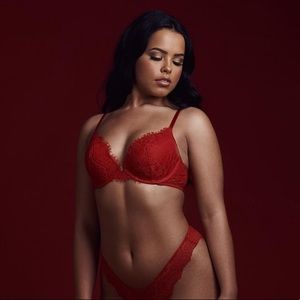 Victoria Secret Bombshell Push-up Bra